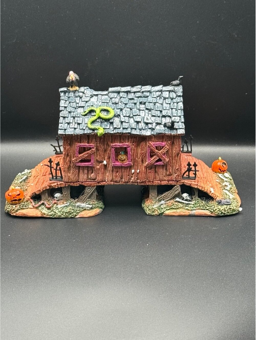 Lemax Spooky Town Haunted Covered Bridge Halloween Village Figure w/ Box
